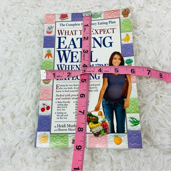 WHAT TO EXPECT eating well while your expecting pregnancy book - Picture 7 of 8